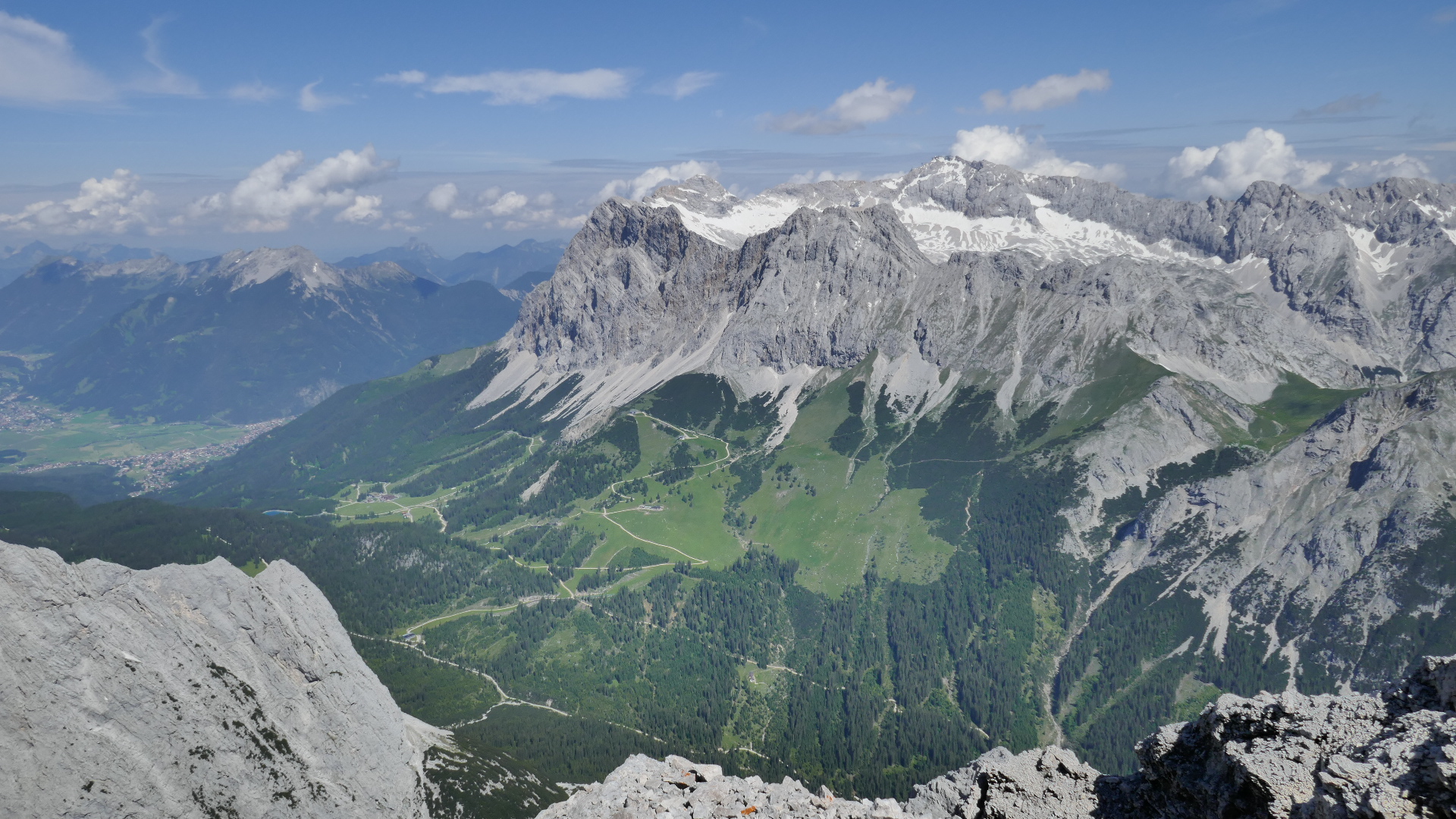 Zugspitze und Ehrwalder Alm