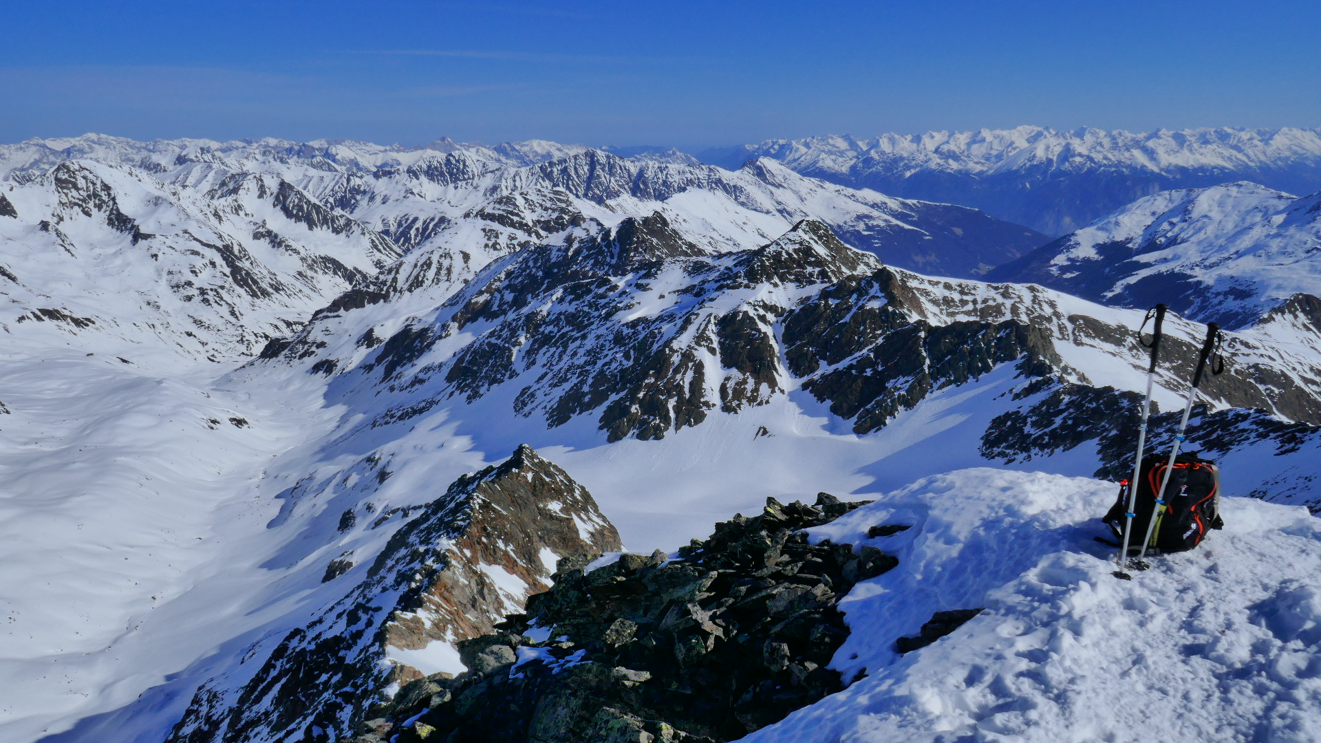 Nach Norden über Zischgeles und Lampsenspitze