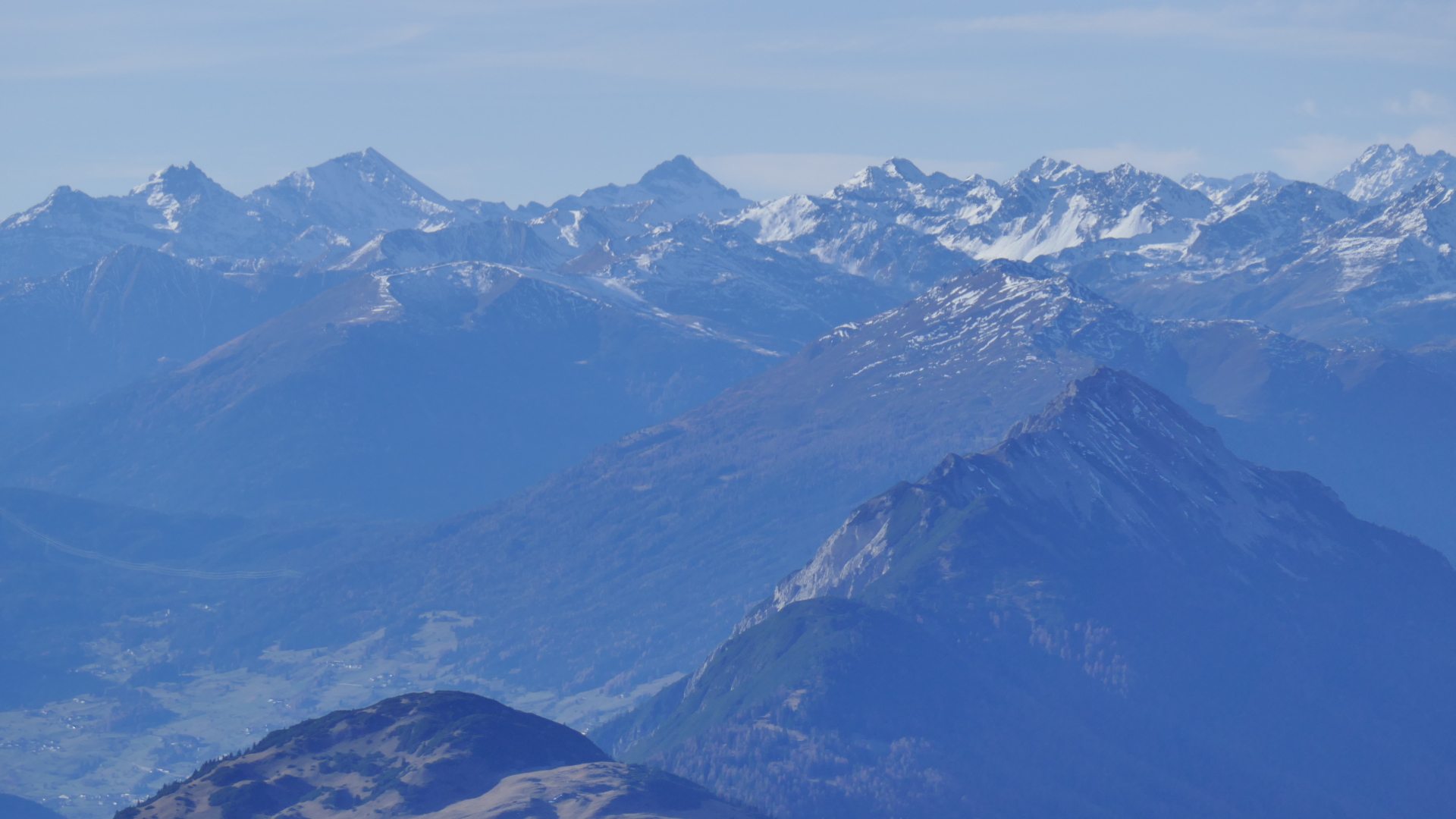 Piz Mundin, Muttler, Stammerspitz, Furgler und ganz rechts Fluchthorn