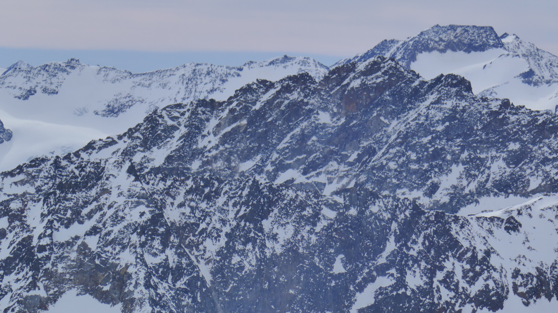 Seekogel (min. III), rechts die Hochvernagtspitze