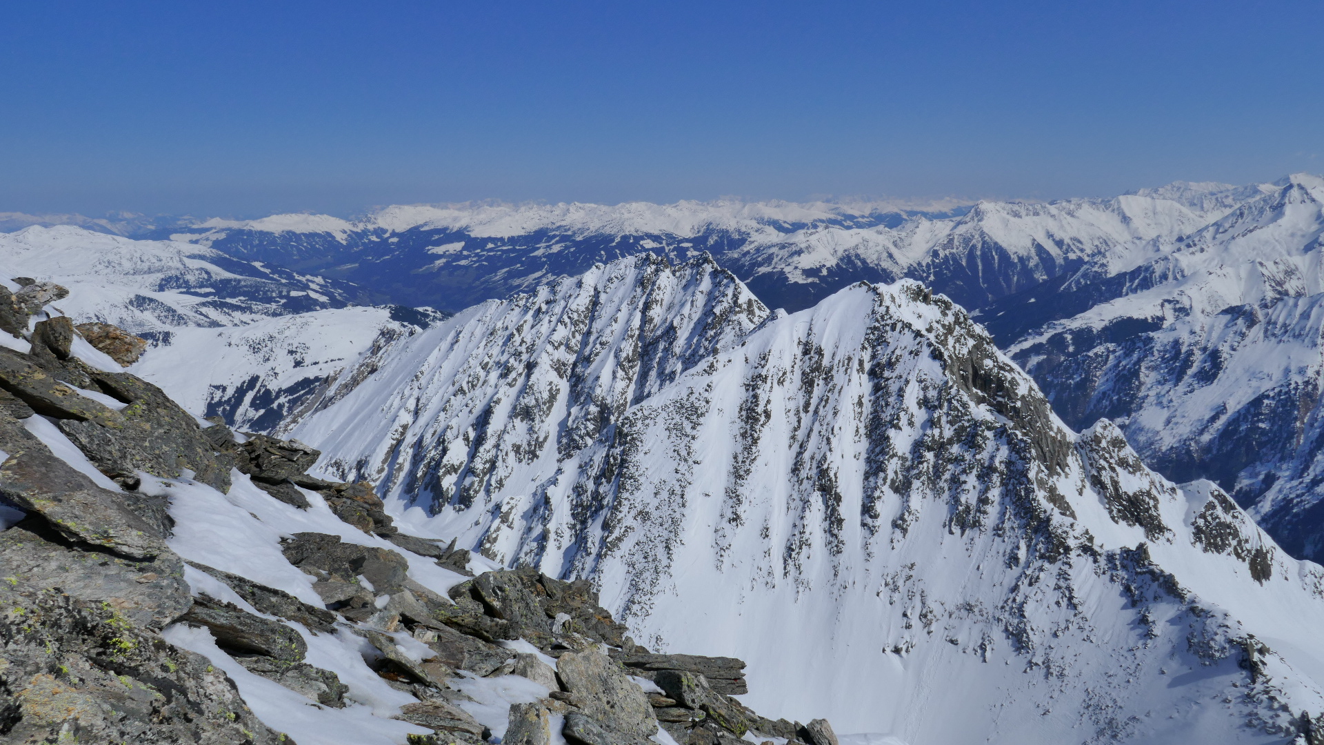 Über die Grinbergspitzen Richtung Zillertal und Gerlos