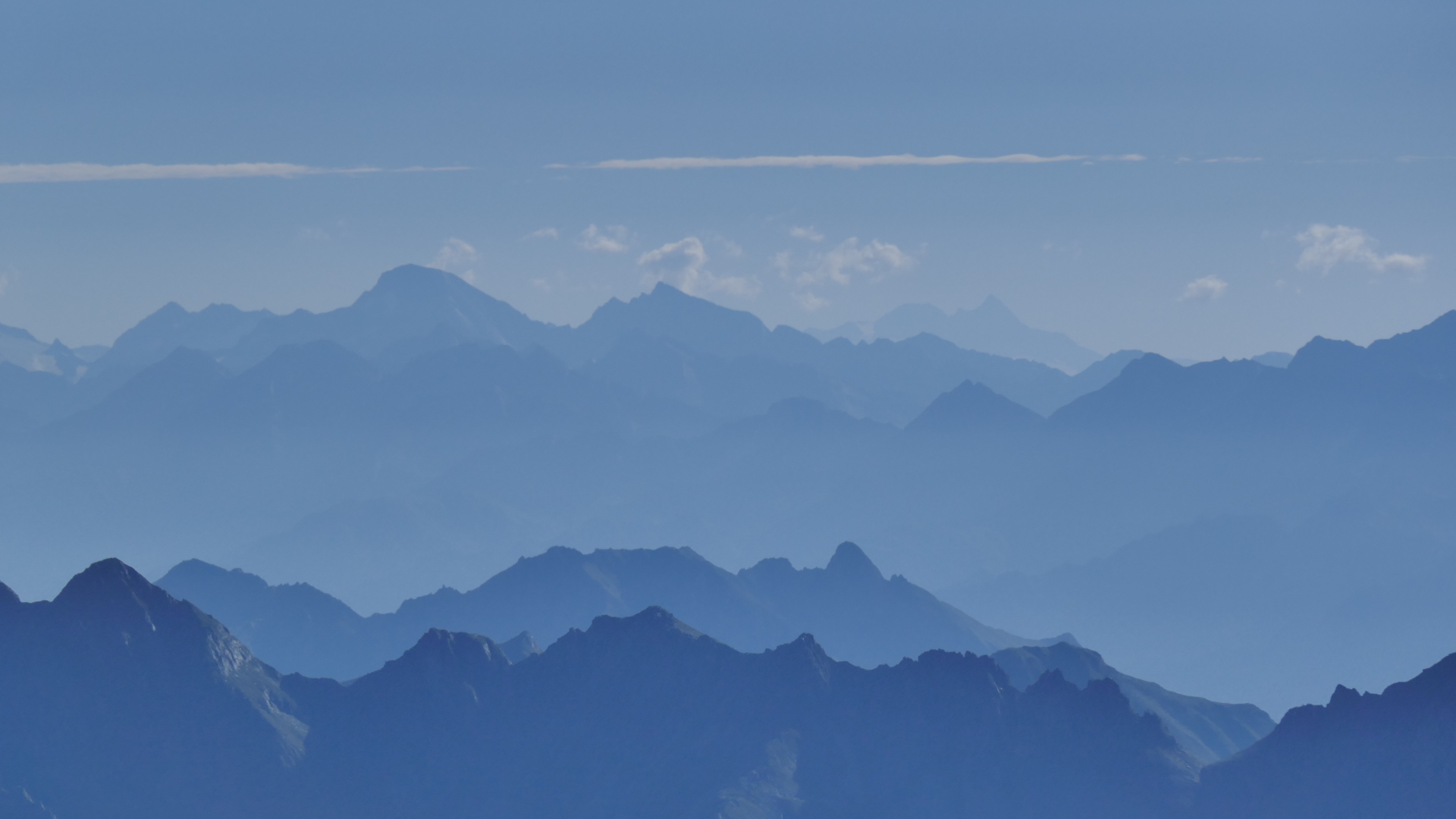 Großglockner halbrechts im Hintergrund