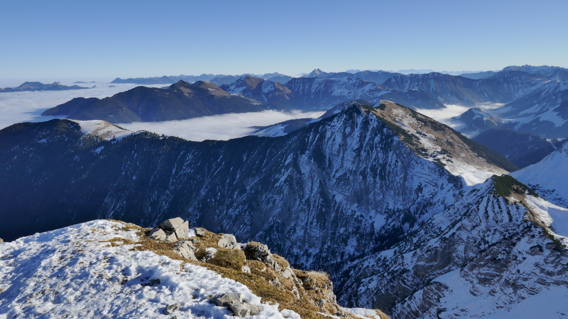 Stierjoch im Vordergrund, dahinter Juifen und Kafellkamm