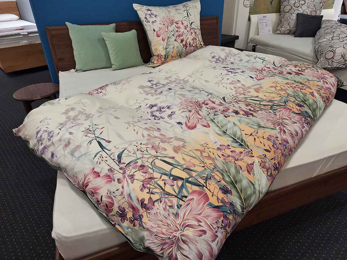 Bettwäsche Satin, fleuresse 135x200 cm; 99,95 €