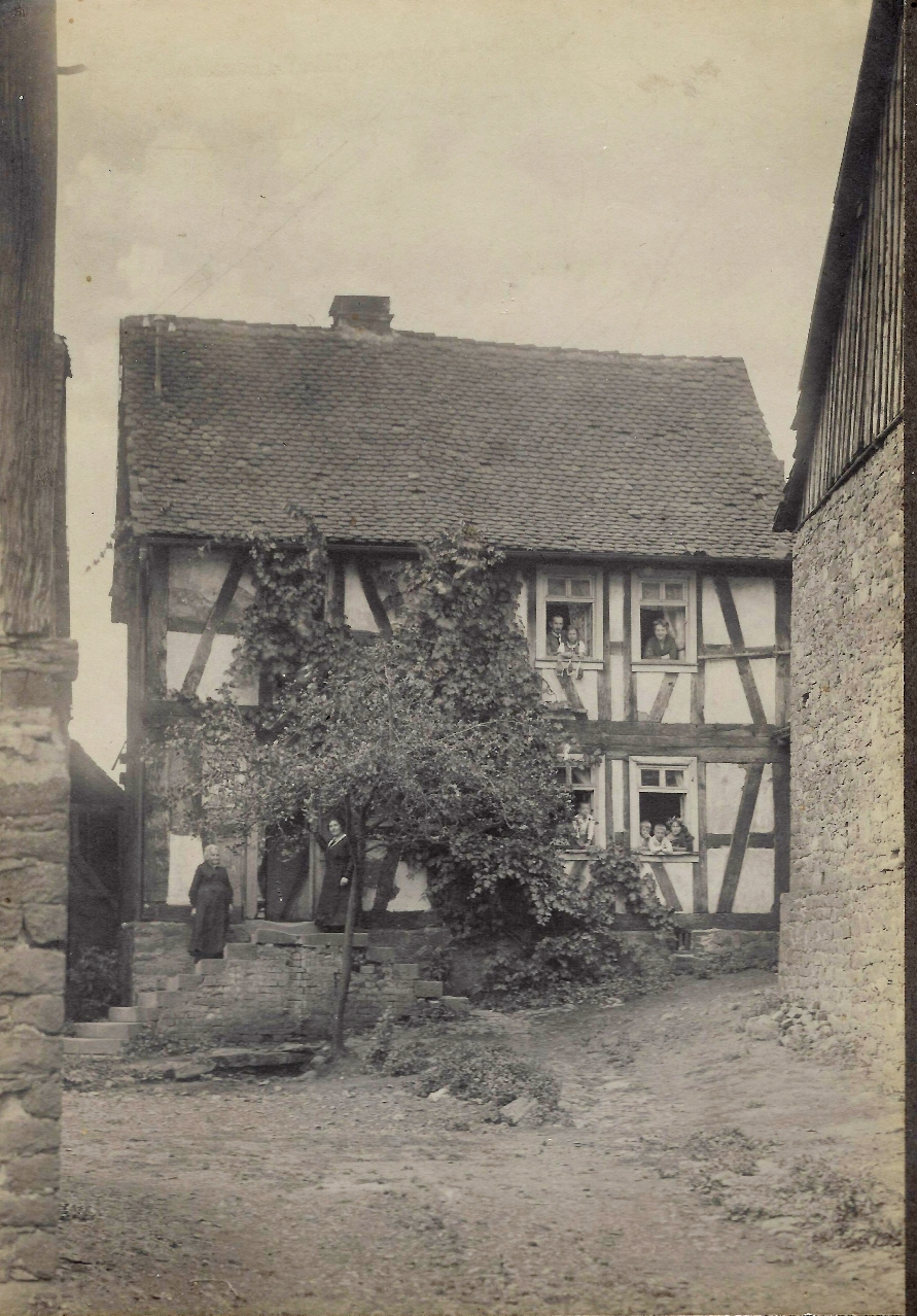 um 1940 / Am Höhenblick 22
