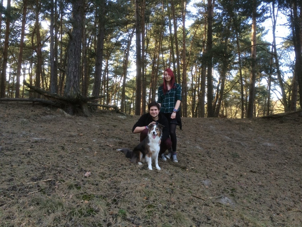 Mit Sascha und Amy und Tim im Wald von Warwer Sand.