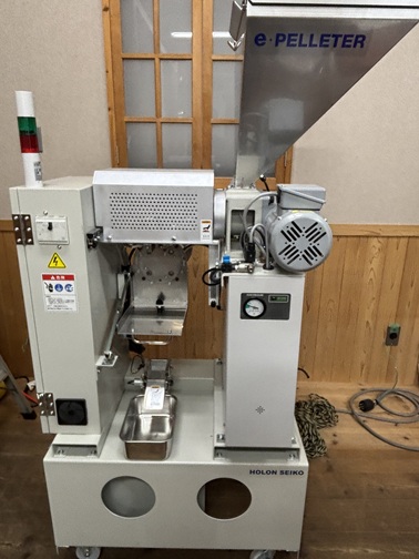 ペレッター(ペレット成型機)