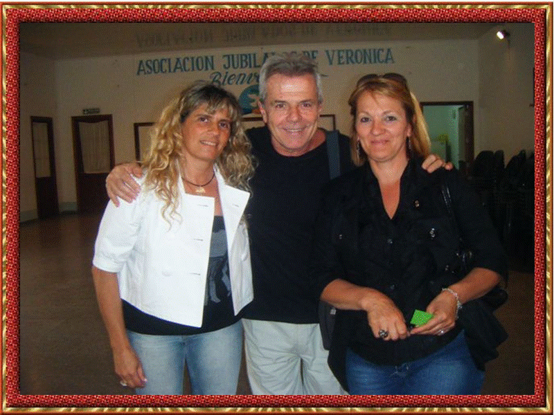 Laplace junto a las Inspectoras Maite Coradazzi y Mirian