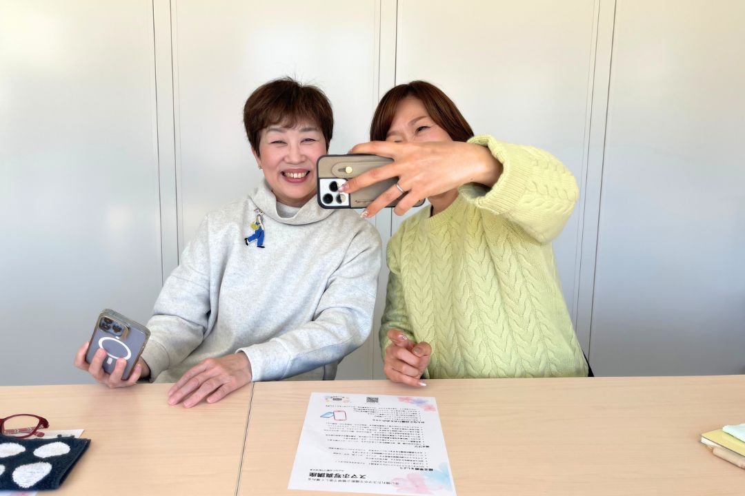 みんなで自撮り　いつもと違うことをやってみる