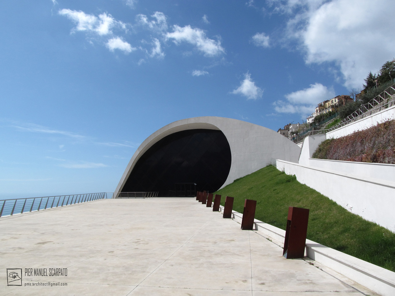 Auditorium Oscar Niemeyer,  Ravello2013