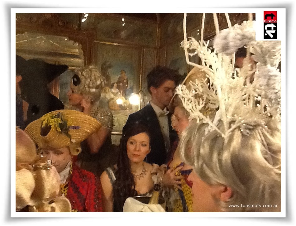 Noches de Carnaval en el café Florian de Venecia