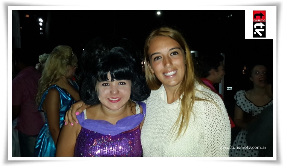 Hairspray Elenco Uade