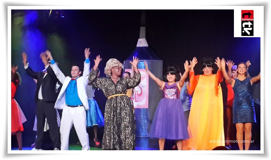 Hairspray Elenco Uade