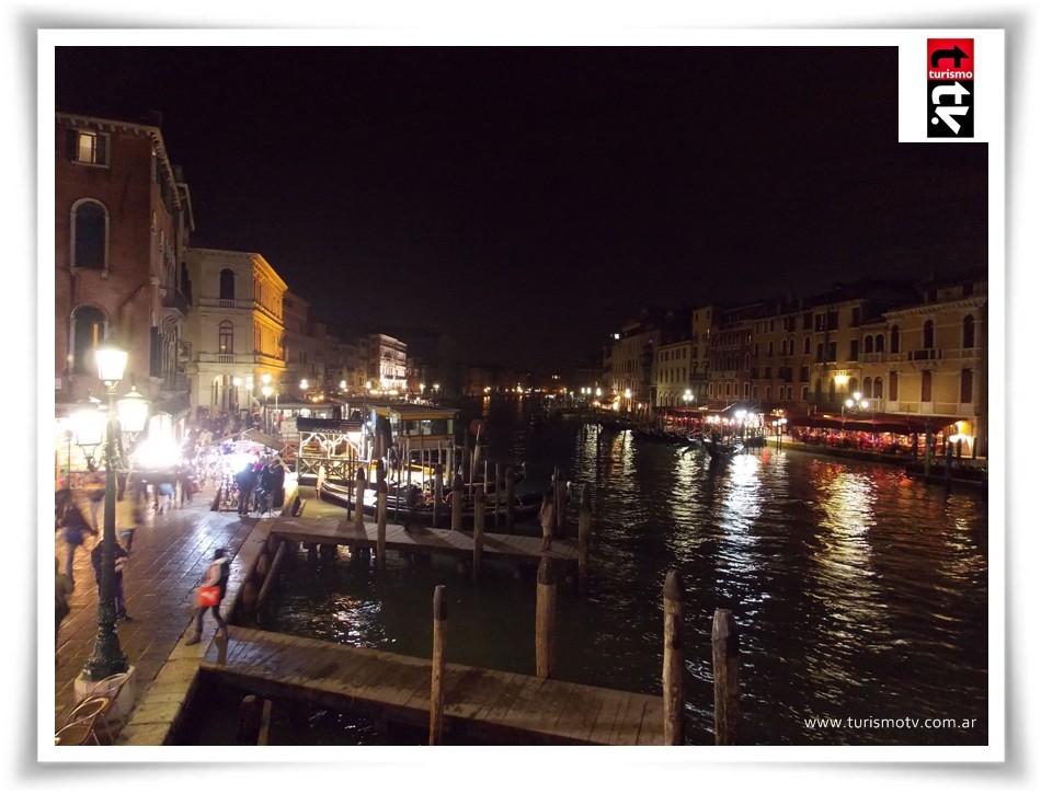 Noches de Carnaval en el café Florian de Venecia