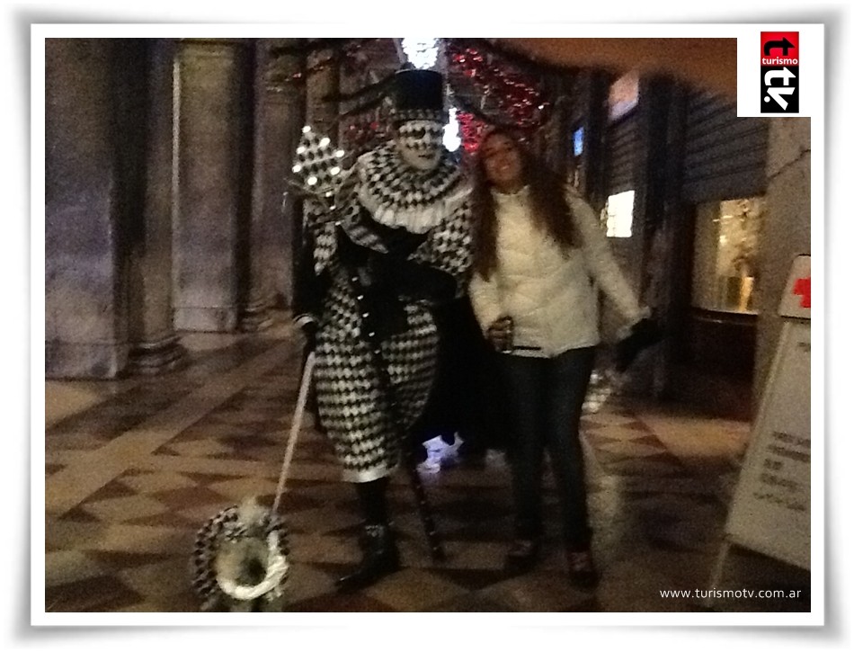 Noches de Carnaval en el café Florian de Venecia