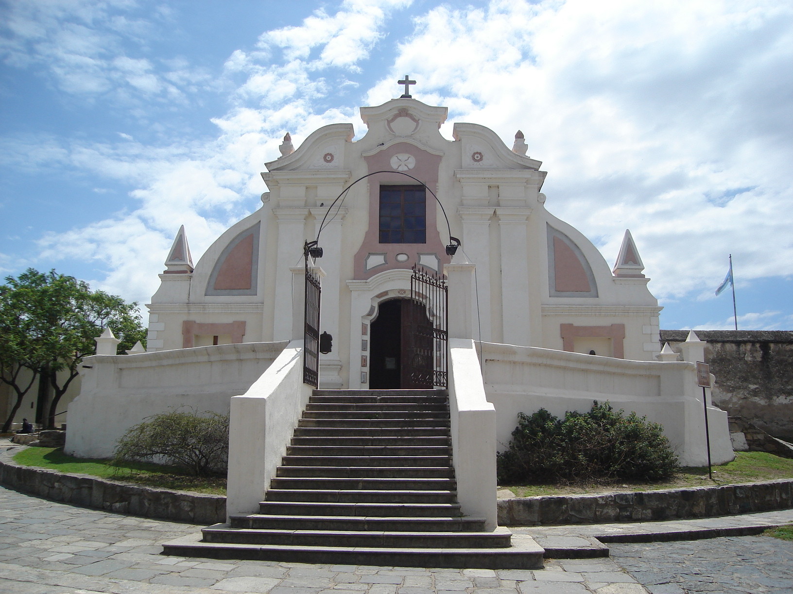  Museo Nacional Estancia Jesuítica de Alta Gracia y Casa del Virrey Liniers