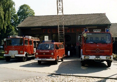 Unser Fuhrpark Anfang der neunziger Jahre.