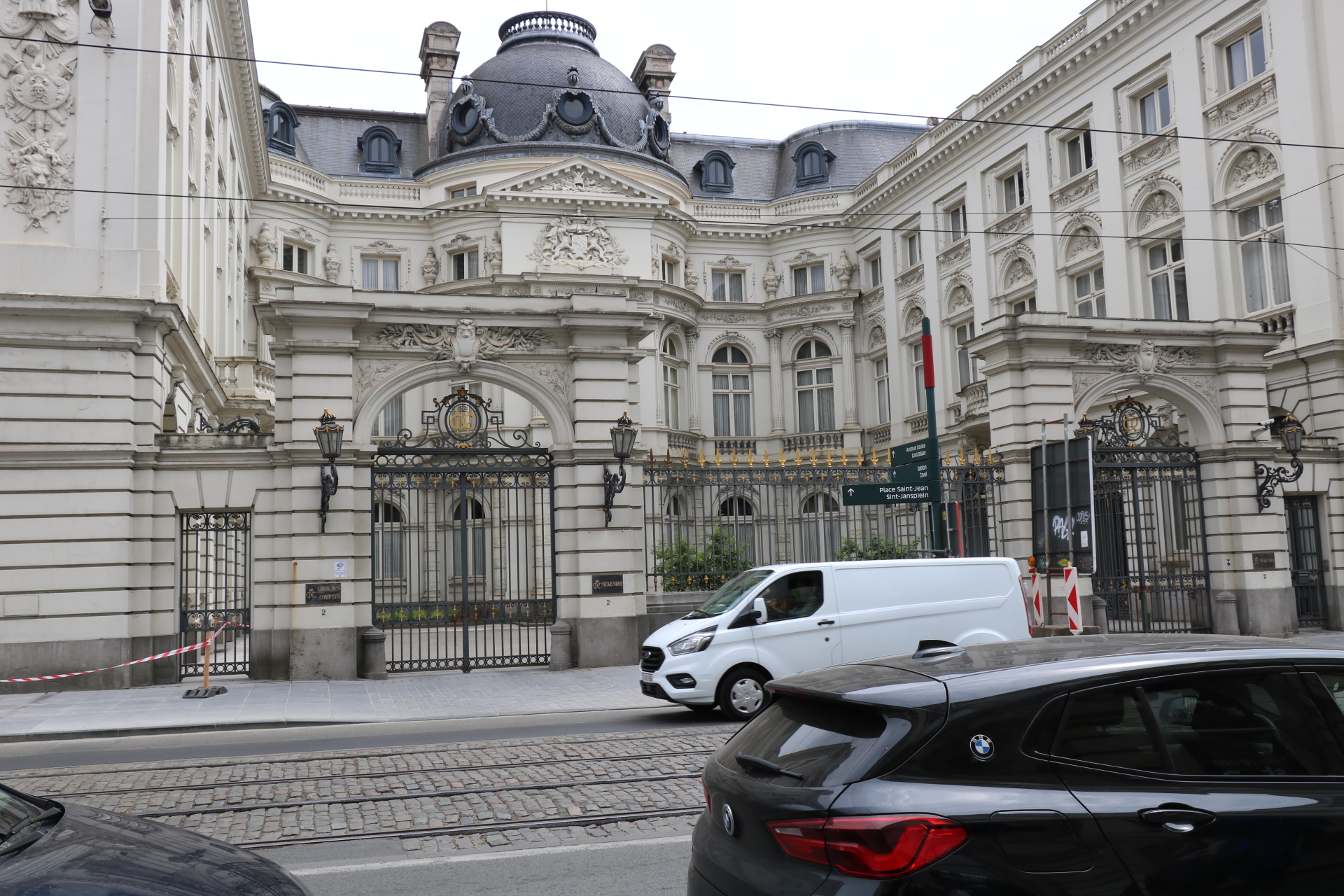Palais du comte de Flandre - Cour des comptes<br/><a href="https://fr.wikipedia.org/wiki/Palais_du_comte_de_Flandre" target="_blank"><em style="color: #666;">plus d'infos</em></a>