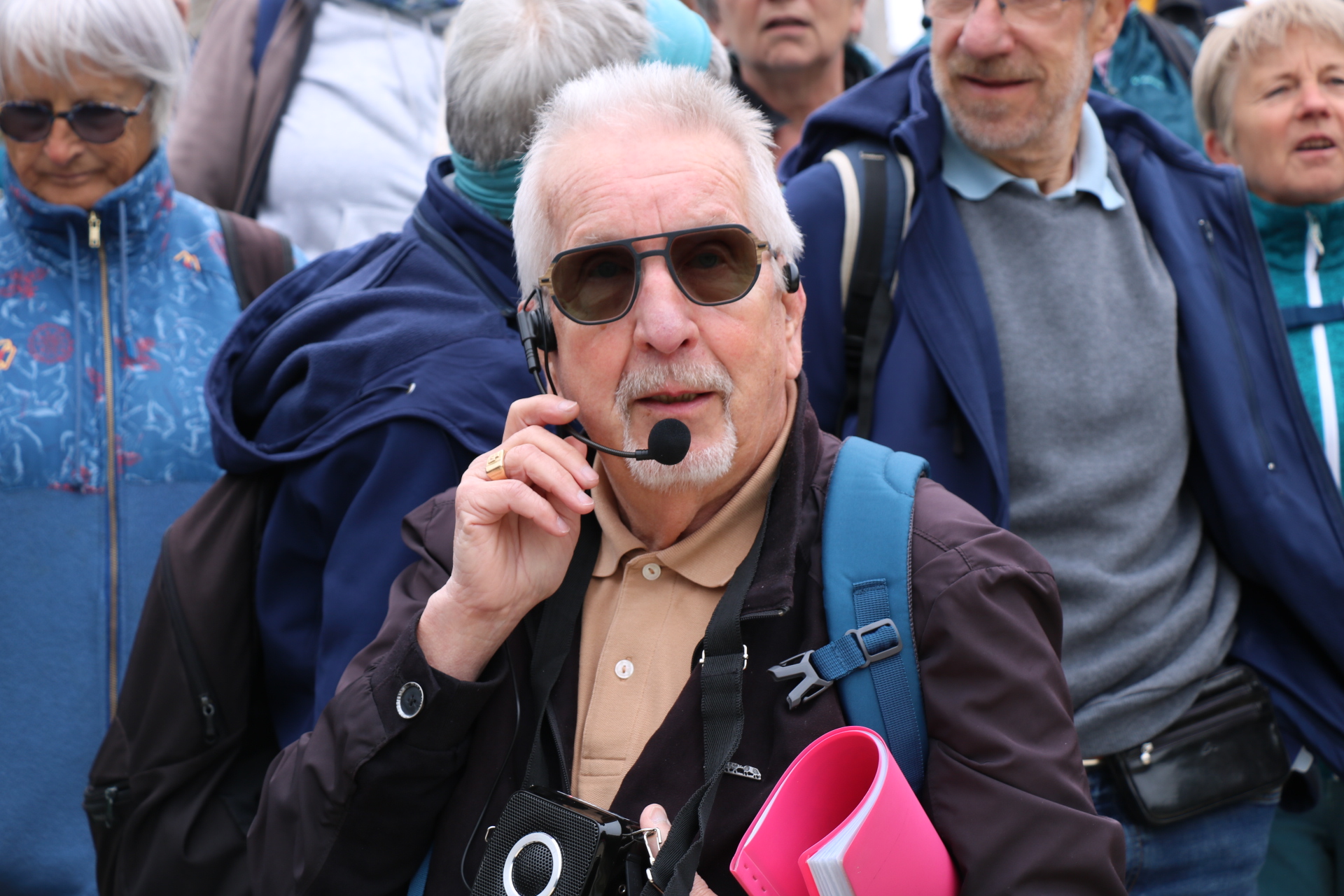 Guy nous explique le parc du Cinquantenaire…