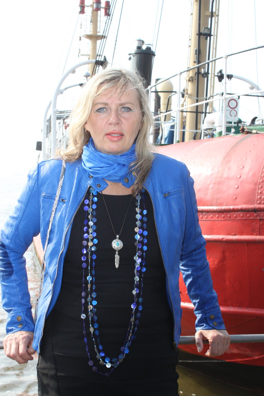 Voulez-vous m'accompagner dans un voyage vers le port de Hambourg?