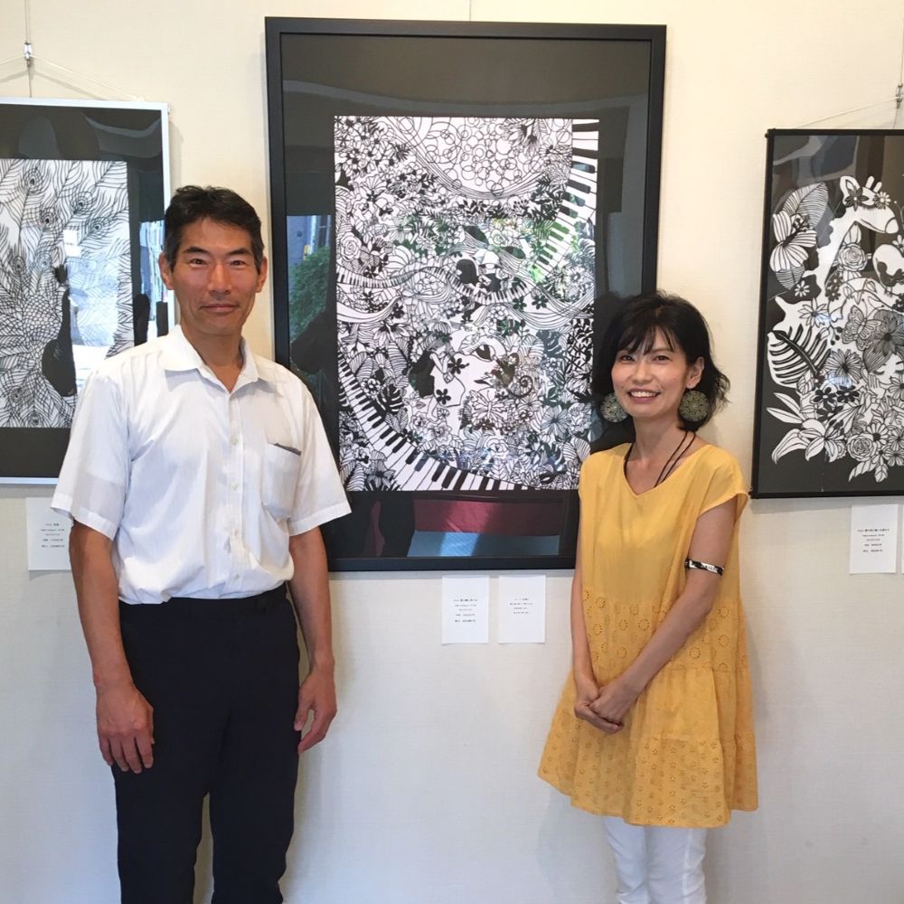 作品名「愛の鐘に祈りを」　切り絵