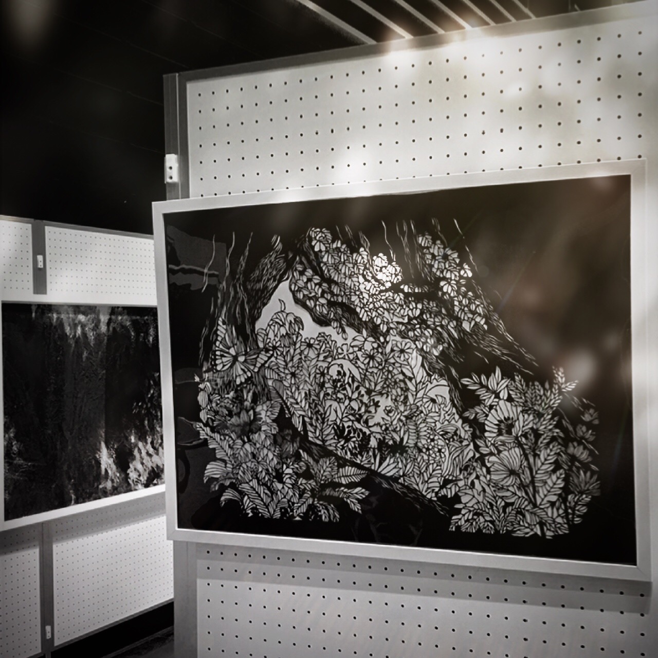 作品名「目覚めの春」　切り絵