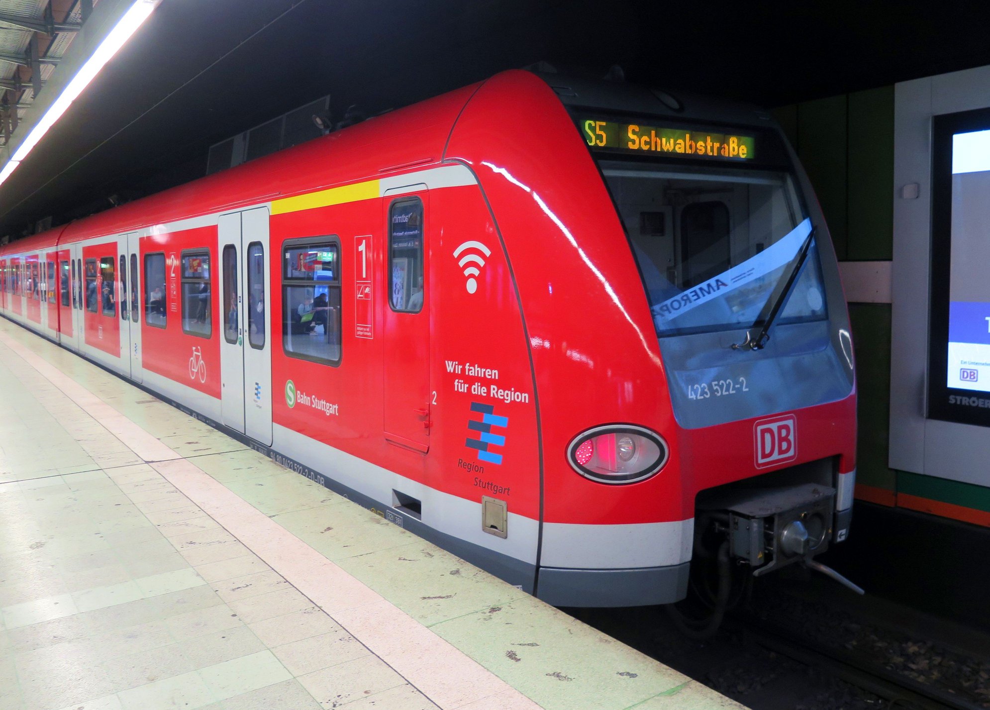 DB beginnt in Stuttgart mit der Ausrüstung der S-Bahn-Stammstrecke mit Digitaltechnik