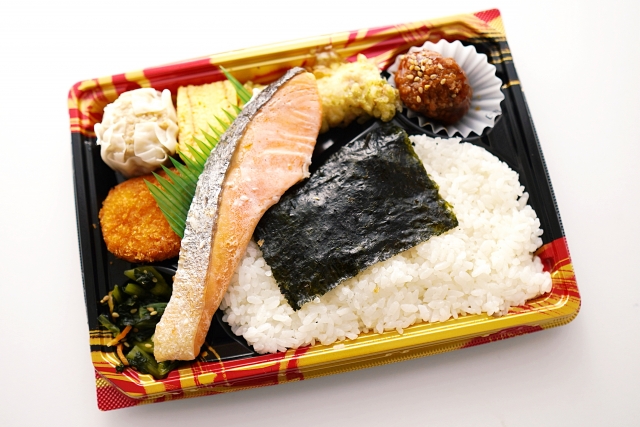 鮭弁当