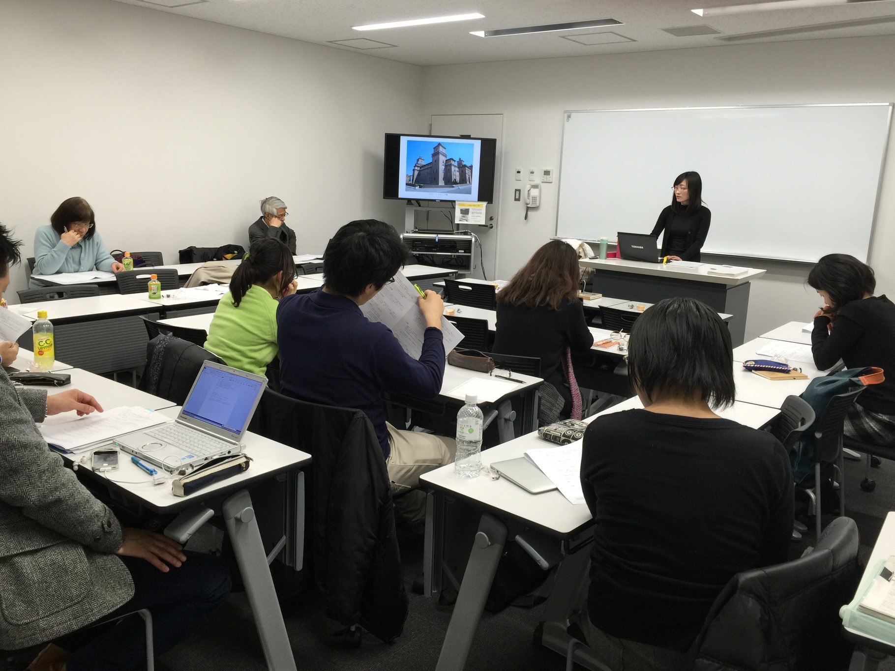 15年度 オペラ研究会 早稲田大学オペラ 音楽劇研究所連携 15年度 オペラ研究会 早稲田大学オペラ 音楽劇研究所連携