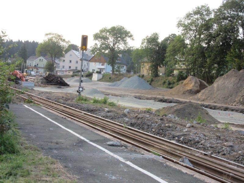 Alter Bahnsteig Richtung Hauptstraße