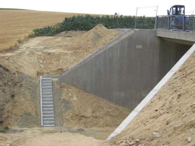 Rettungstreppe auf der Westseite