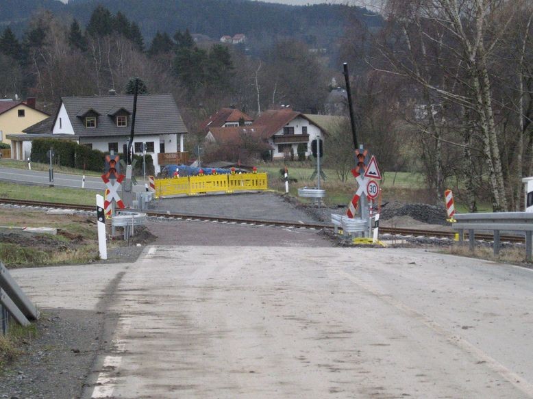 Bahnübergang km 33,6 Dorf-Plößberg - Erkersreuth