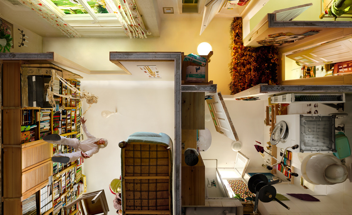 "wellcome back to paradise" • 2012 • 200 x 327 cm
