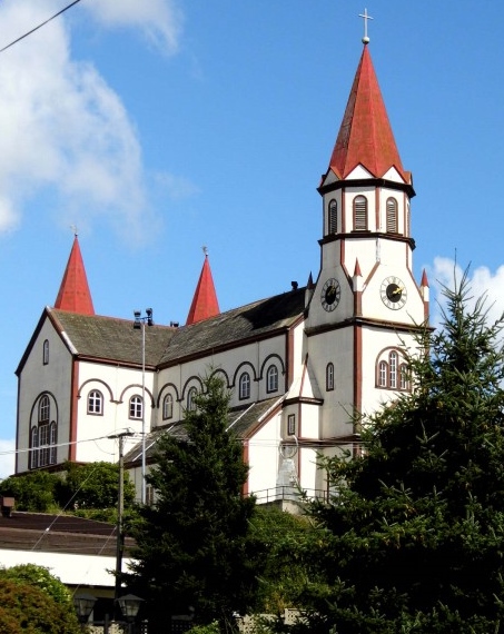 Iglesia del Sagrado Corazon (1915) : s’inspire de l’architecture religieuse de la Forêt noire en Allemagne.