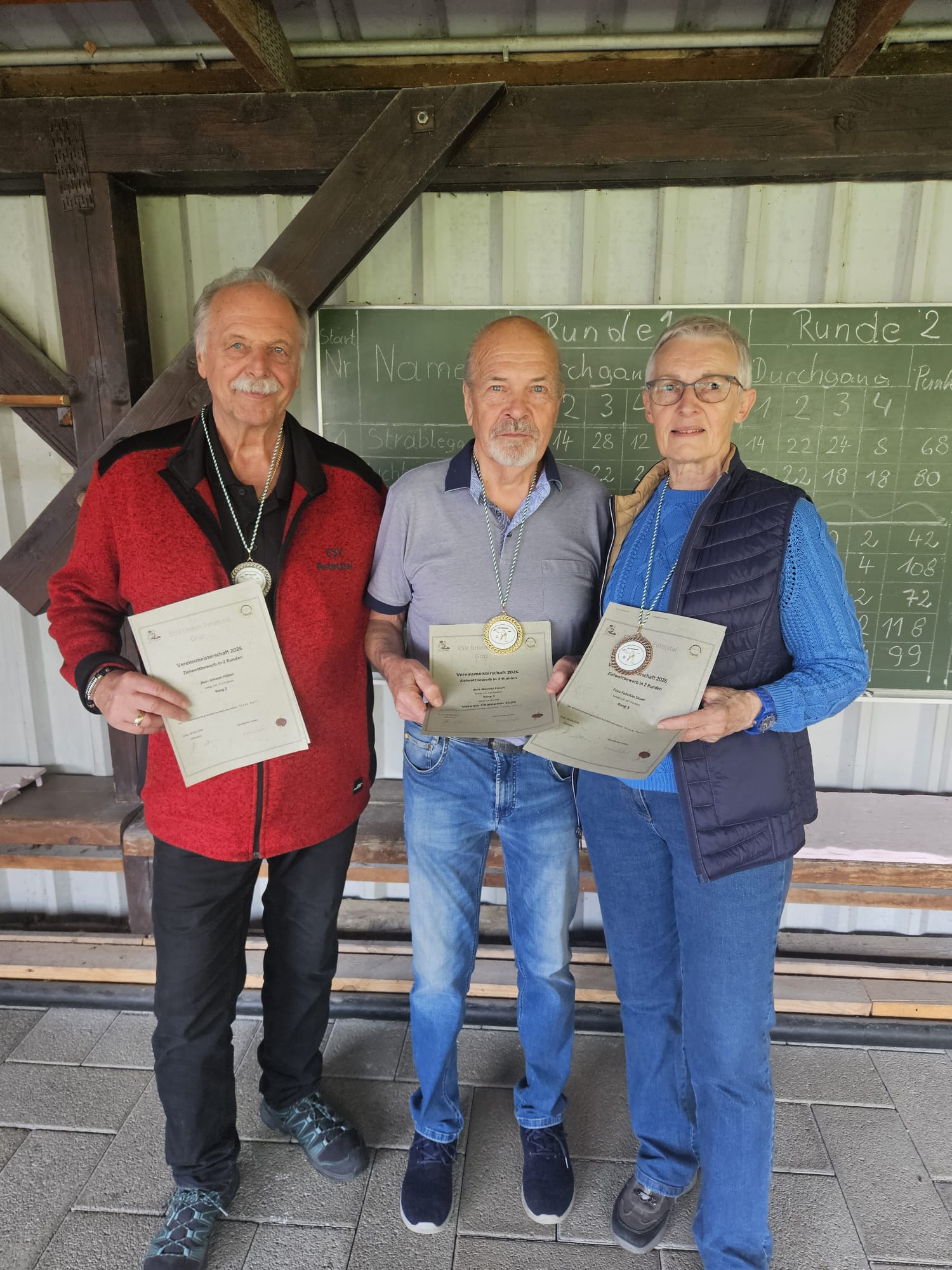 Die Medaillengewinner v.l.: Johann Pölzer, Werner Frisch, Felicitas Sauer
