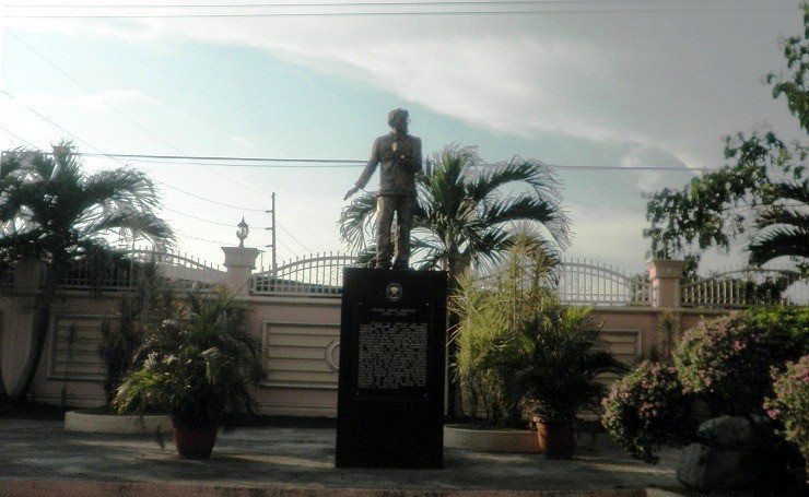 Pedro Abad-Santos  Monument