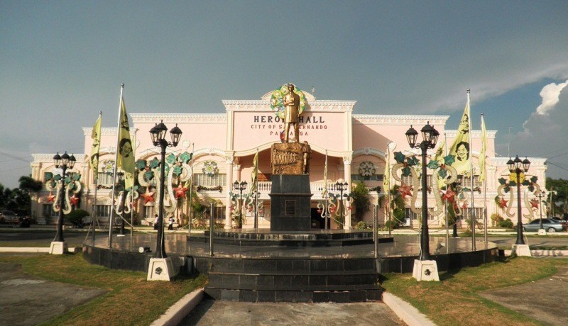 Jose Rizal Monument and Heroes Hall