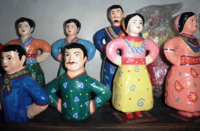 "Higantes" (Giants) in Doll Form