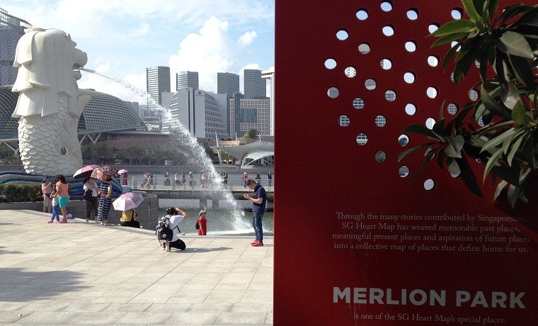 Merlion Park and Sign
