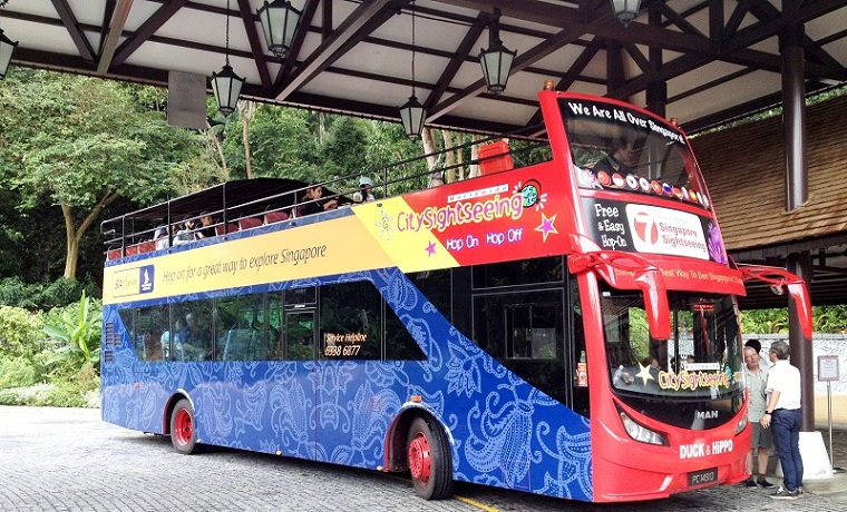 Double-Decker Bus in Singapore Botanic Gardens