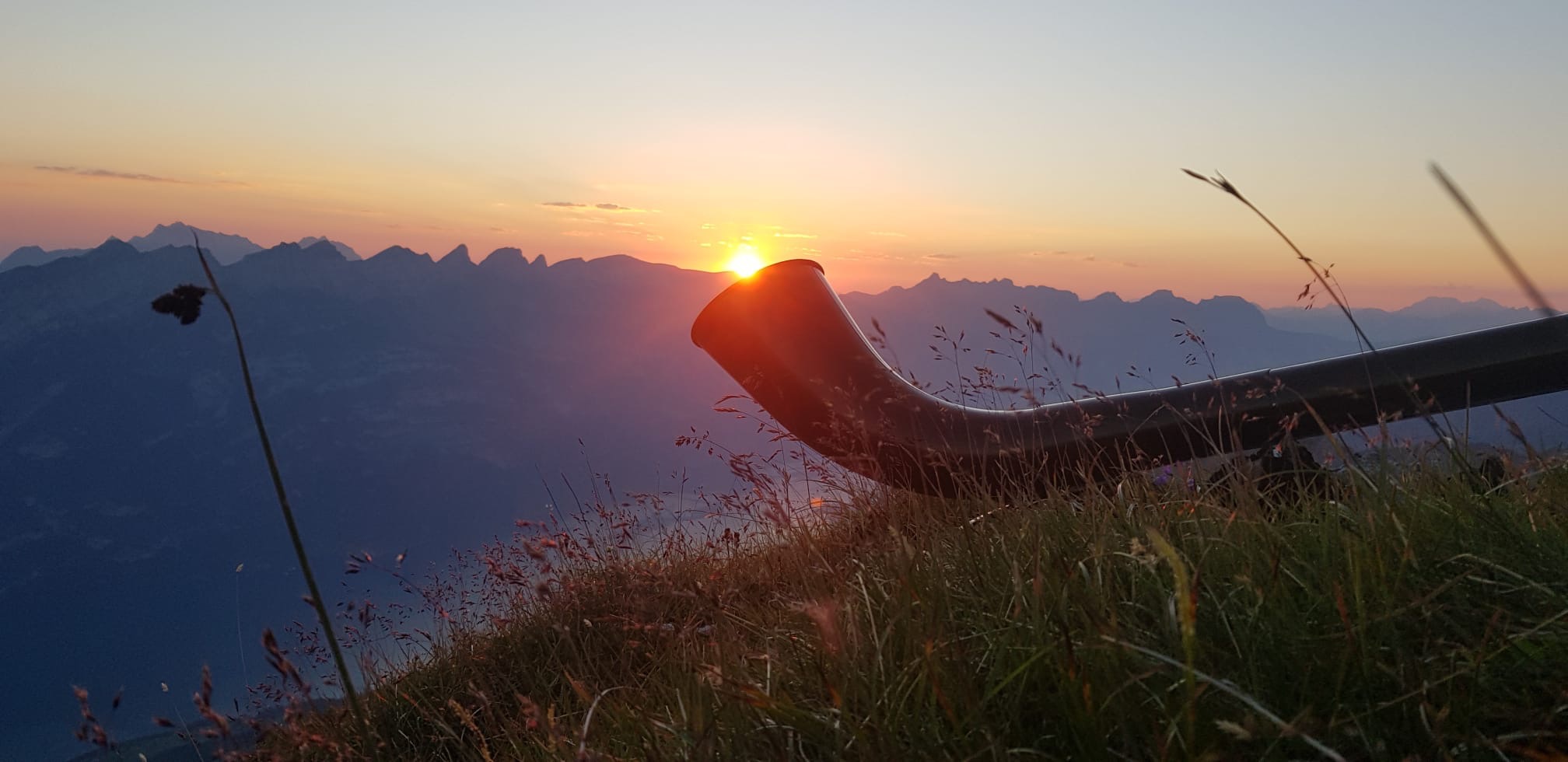 Mit Alphornklängen die Morgensonne begrüssen...