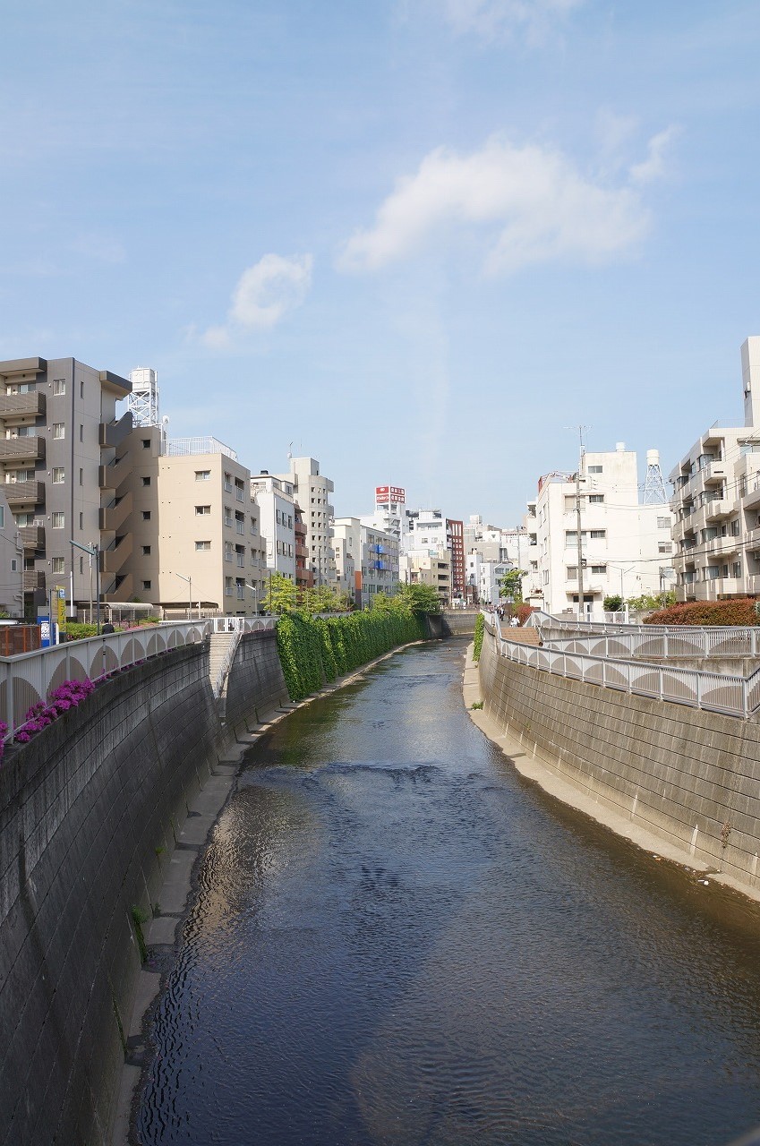 空と神田川