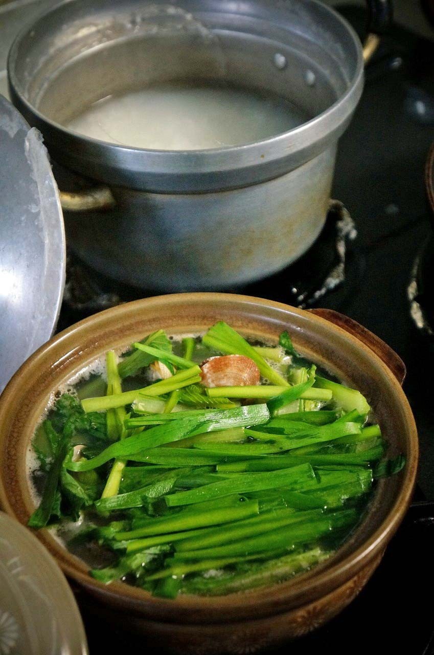 山芋を輪切りにして、お鍋に入れて食べるんだぁ