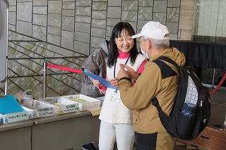 札幌市役所ロビー展示