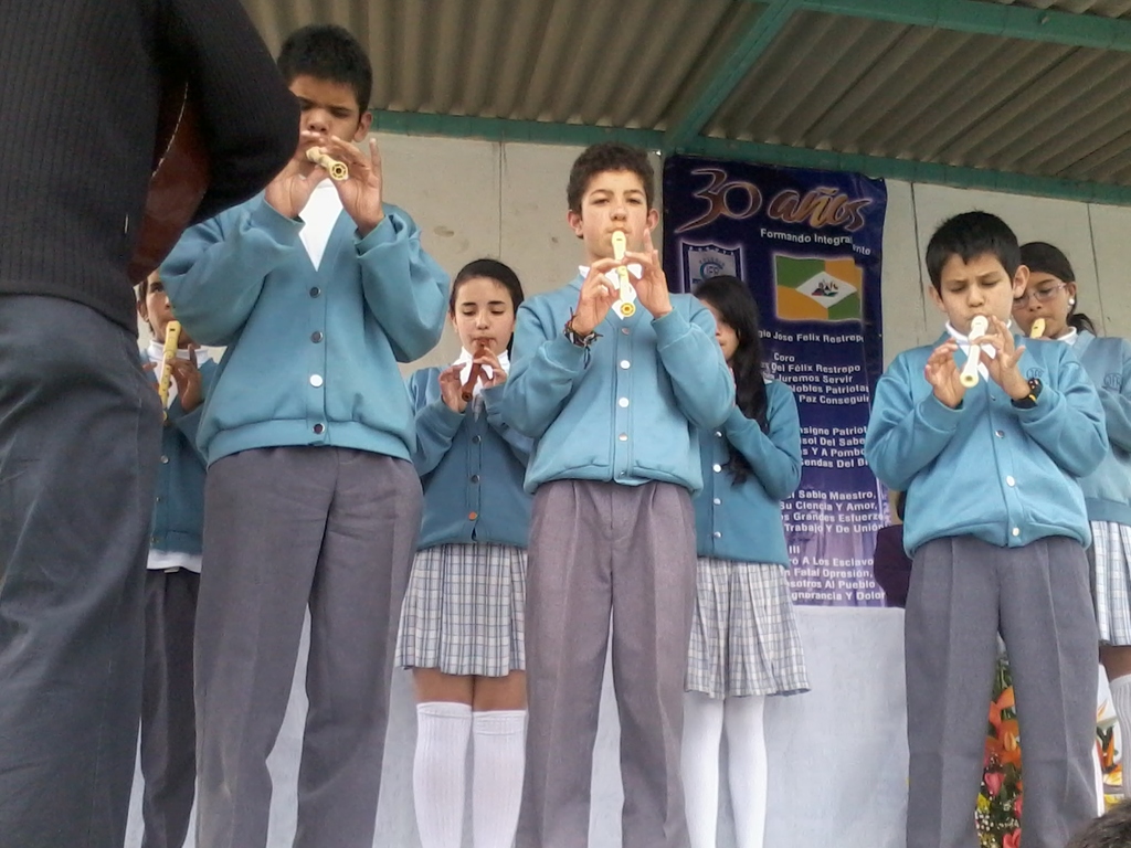 Presentación Celebración 30 años Colegio José Félix Restrepo Marzo 8 de 2012