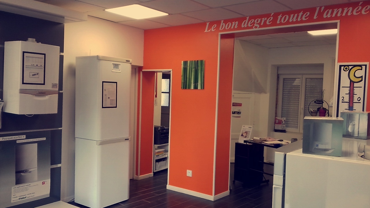 Showroom 28 rue du 8 Mai - 41200 Romorantin