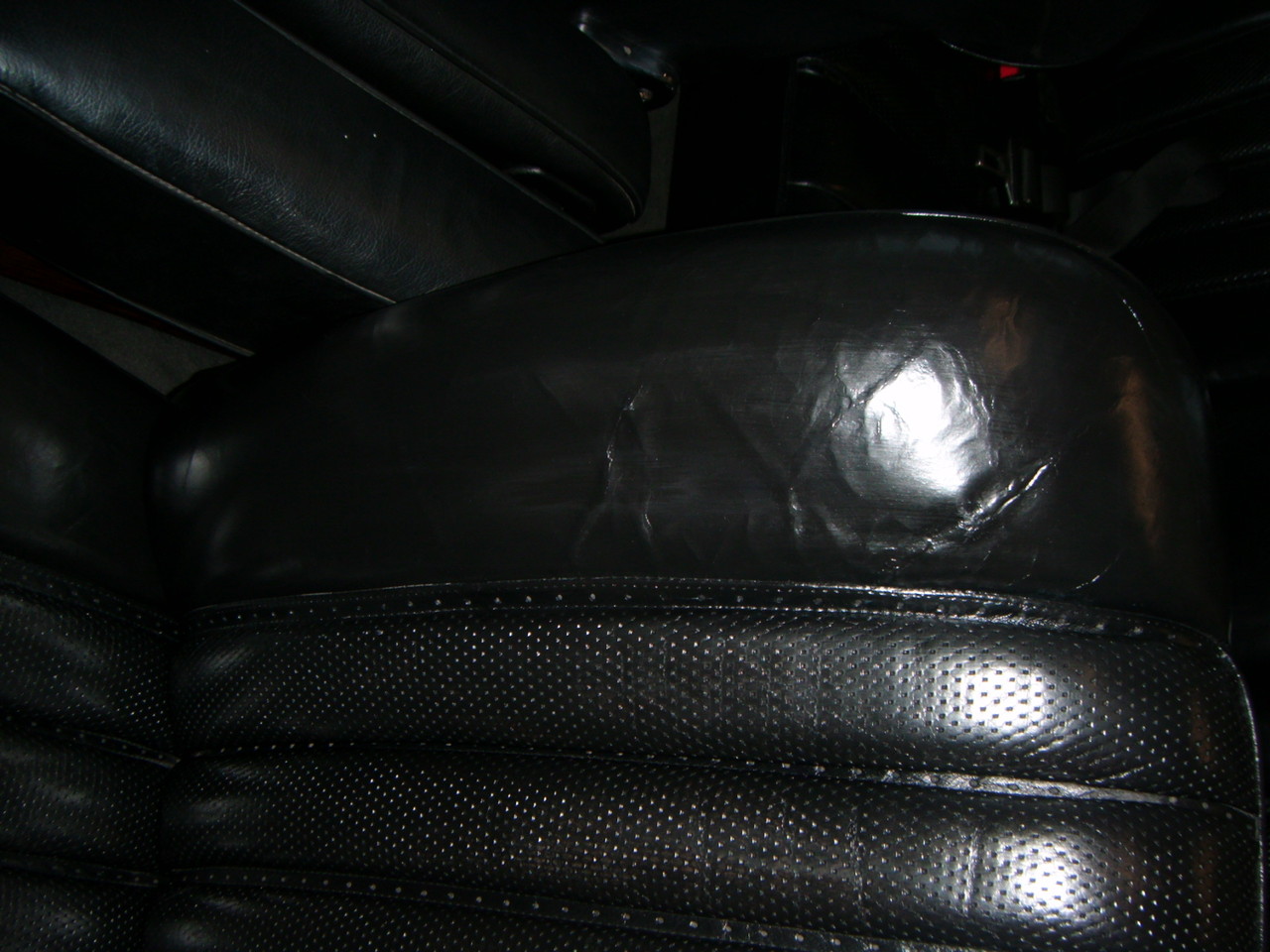   Oldtimer Ledersitz Restauration (Nachher)