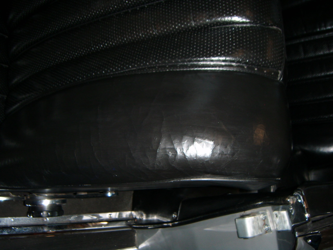   Oldtimer Lederrestauration  (Nachher)