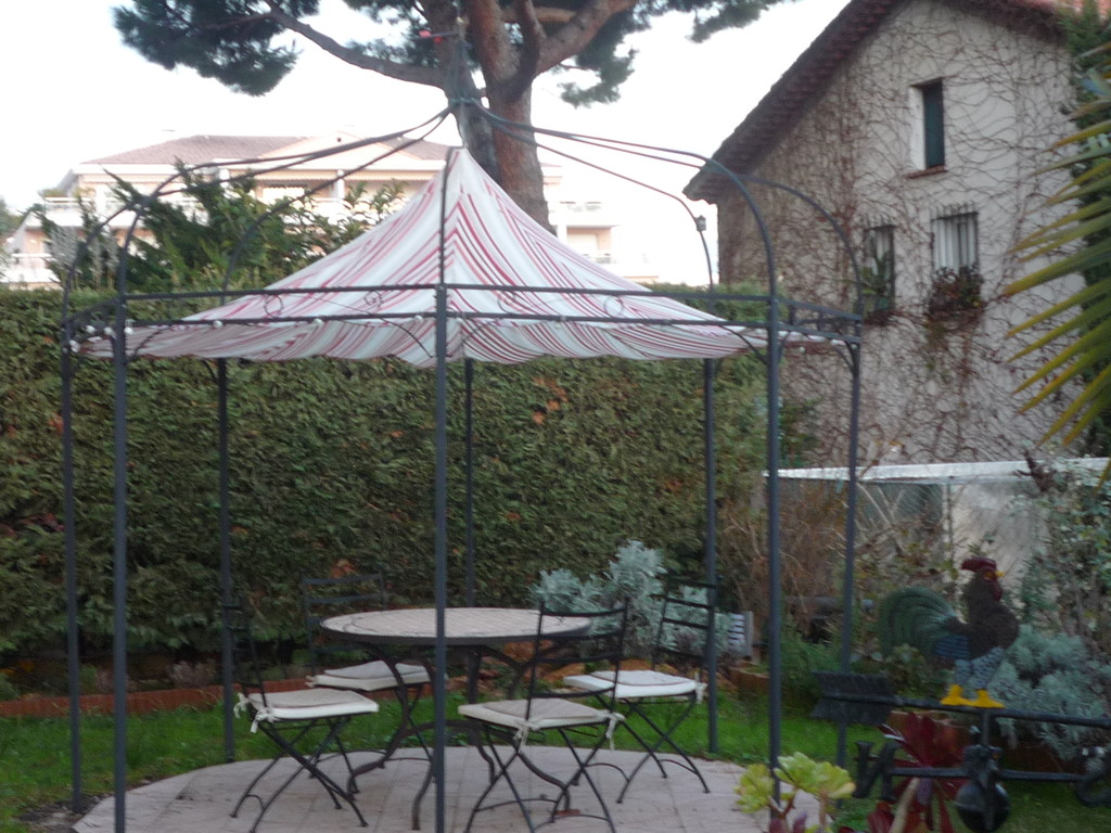 Pergola scélée avec ou sans carrelage