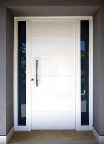 Portoncino ingresso laccato bianco con maniglione mod. Zen